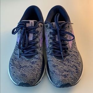 Brooks Ghost 11
